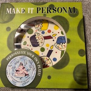 Personalized Birthday Plate with Cupcake Design